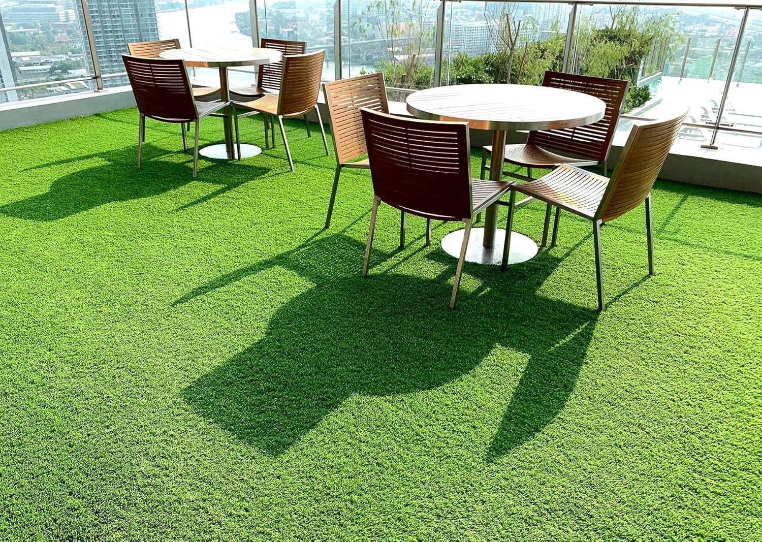 91FyK54SOWS._AC_SL1500_ Bonerva Césped Artificial Garden Plus 22mm 2x5m Rollo Verde 4 Tonos - Imagen 1